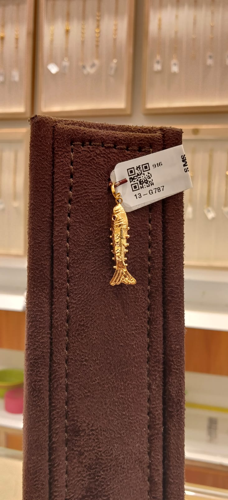 Single Hook Dollar